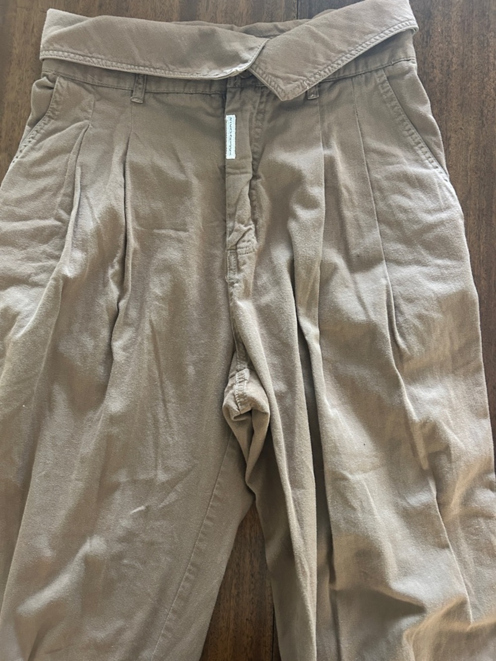 Z. Cavaricci Men's Pleated Chinos in Khaki Brown